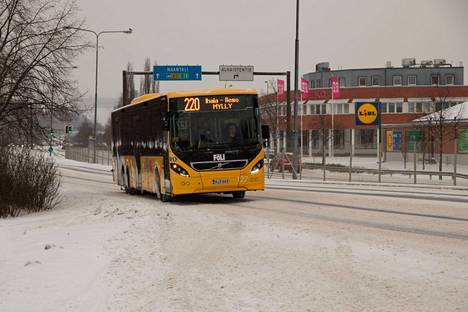 Toteutuessaan bussilakko vaikeuttaa liikkumista Turussa ja lähikunnissa maaliskuussa.