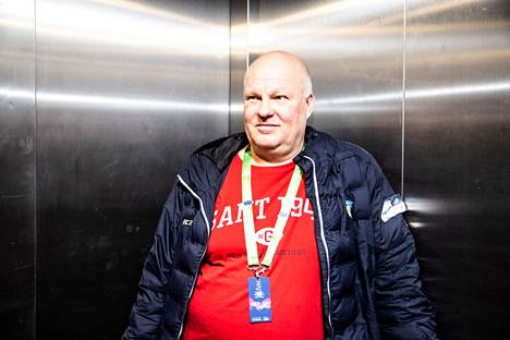 MM-kisojen toinenkin pelipaikka, Helsingin jäähalli, on Jukka Tenhuselle tuttu. Hän työskenteli ”Nordiksella” yli 20 vuotta.