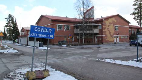 Sarapihan koronaviruksen näytteenottopaikka Mäntässä.