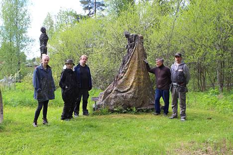 Kulttuuriyhdistys Ossi Somma ry saa 6 000 euron arvoisen apurahan Ossi Somman veistospuisto tunnetuksi -hanketta varten