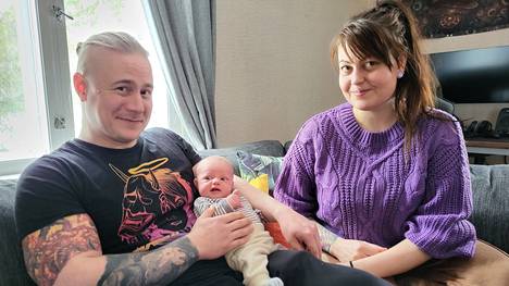 Juupajoen vuoden 2023 ensimmäinen vauva syntyi Panu Suonion ja Laura Salosen perheeseen Korkeakoskelle.