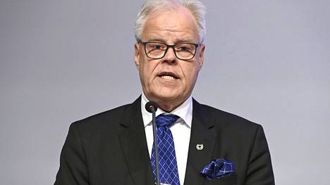 OAJ:n puheenjohtaja Olli Luukkainen otti kantaa työmarkkinatilanteeseen puhuessaan OAJ:n valtuuston kokouksessa Helsingissä 9. toukokuuta 2022. 