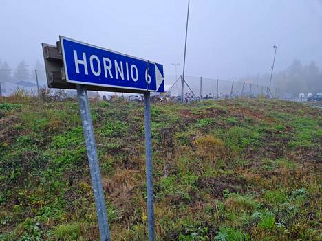 Mökkimatka päättyi ikävästi soratiellä Horniossa.