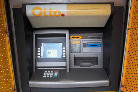 Automatian mukaan tietoliikennekatko on sulkenut Otto-pankkiautomaatteja.