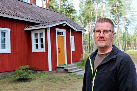 Aluevartijan talo on jo saanut uuden punamullan kylkiinsä, ja lokakuussa Mika Lavonius aloittaa talossa sisäremontin. Taloa voi vuokrata vuodenvaihteesta lähtien.
