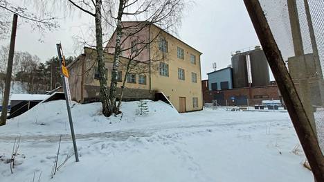 Viime vuodet käyttöä vailla ollut Rauman vanha vesilaitos on vuodelta 1934 ja kaupungin ensimmäinen vedenkäsittelylaitos. Se palveli 1960-luvulle saakka.