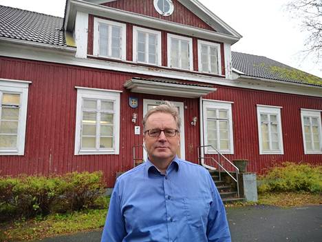 Heikki Rehakka osti Sastamalan kaupungilta Suodenniemen entisen kunnantalon 22 000 eurolla.