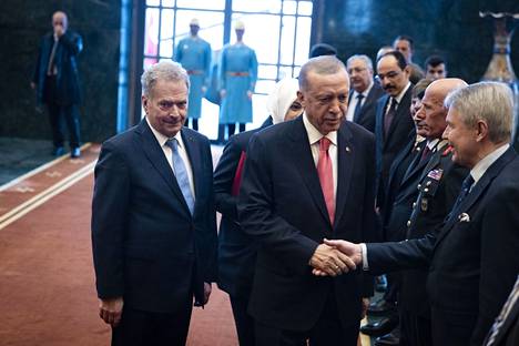 Niinistö tapasi Turkin presidentti Erdoganin Ankarassa presidentin palatsissa.