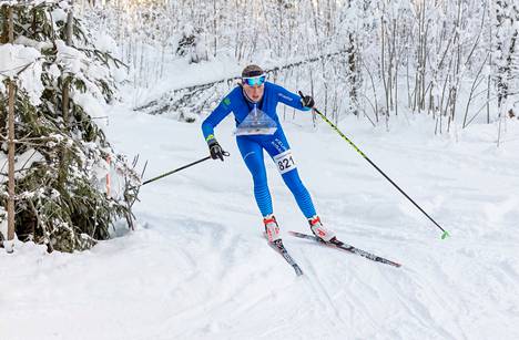 Sonja Mörskyn hyvät alkutalven suoritukset toivat hänelle kisalipun Bulgariassa tammikuun lopulla järjestettäviin hiihtosuunnistuksen EM-kisoihin.