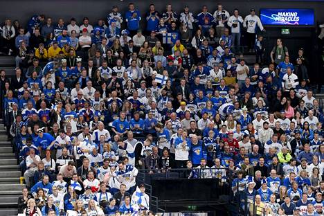Suomen otteluissa riitti katsojia läpi kisojen.