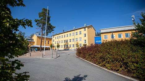 Ylöjärven Siivikkalan koulussa käynnistyy elokuussa joustavan alkuopetuksen pilotti. Myöhemmässä vaiheessa mallin on tarkoitus laajentua myös muihin kaupungin kouluihin. 
