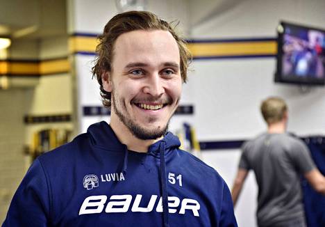 Jesse Virtanen ottaa kahden mainion Ruotsin-kauden jälkeen askeleen eteenpäin. Ensi kaudella raumalainen tehopuolustaja nähdään KHL:ssä.