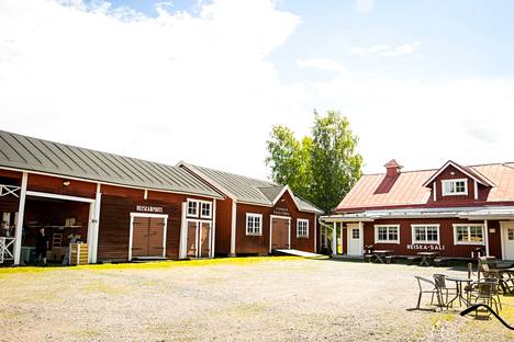 Kansankulttuurikeskus Heiska sijaitsee runsaan puolen tunnin matkan päässä Tampereelta.