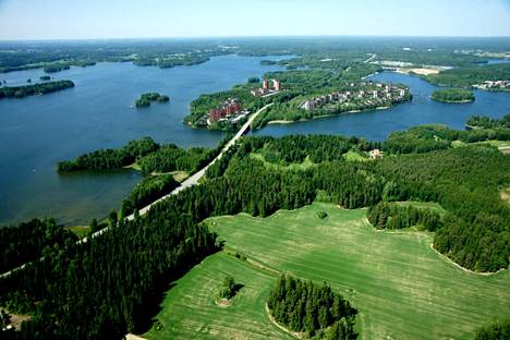Tällaista idästä päin avautuvaa havainnekuvaa esiteltiin Säkkisaaresta kesällä 2011.