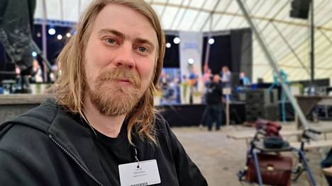 Lauri Pohjola osallistuu ensimmäistä kertaa konferenssin talkoisiin medialähetystyötä tekevän Avainmedia-järjestön tuotantotiimin jäsenenä.