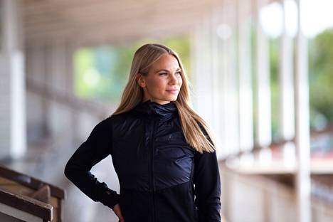 21-vuotias Kujanpää urheilee Valkeakosken Hakassa. Hänet kuvattiin Valkeakoskella elokuussa 2021. 