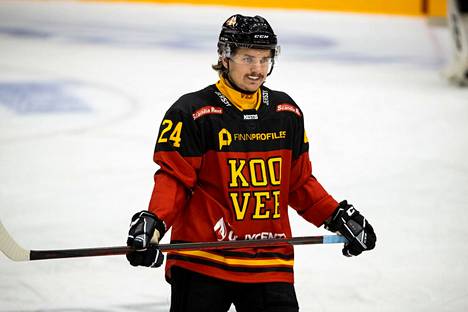 Janne Seppänen tehoili kolme pistettä, kun Koovee voitti D-Kiekon 7–1.