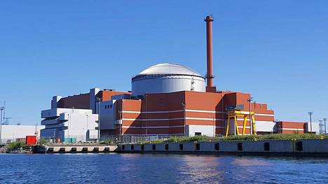 Olkiluoto 3 -ydinvoimalan sähköntuotannon oli määrä alkaa jo vuoden 2009 keväällä. TVO on nyt saanut säteily- ja ydinturvallisuudesta vastaavan viranomaisen STUK:n ratkaisevan luvan reaktorin käynnistykselle.
