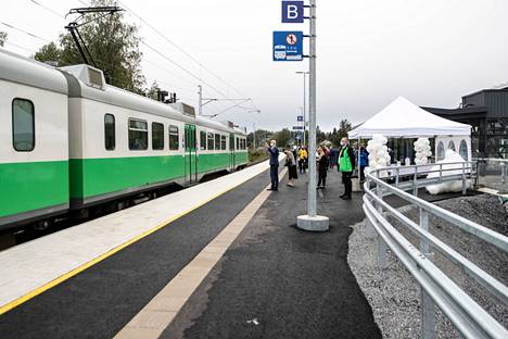 Tesoman seisakkeen junaliikenne alkoi elokuun puolivälissä vuonna 2021. Silloin seisakkeella pidettiin juhlalliset avajaiset.