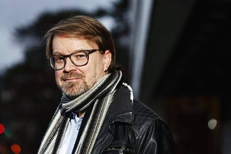 Helsingin yliopiston zoonoosivirologian professori Olli Vapalahti kuvattiin Meilahdessa Helsingissä 1. joulukuuta 2020.