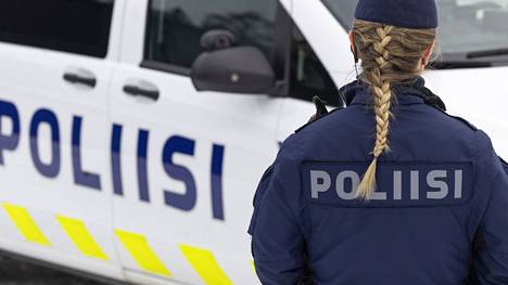 Lounais-Suomen poliisilla oli päättäjäisviikonloppuna noin 900 tehtävää. Kuvituskuva.