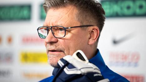 Jukka Jalonen ei ole huolissaan, vaikka Suomella ei ole suurta määrää NHL-pelaajia.