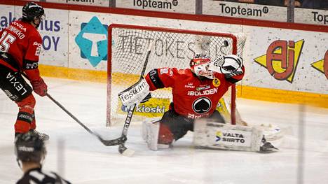 Konstantin Volkov pelasi viime kaudella Ässissä. Tulevalla kaudella hän pelaa KHL:n Dinamo Moskovassa.