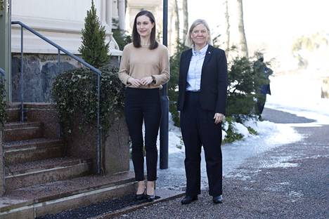 Suomen pääministeri Sanna Marin ja Ruotsin pääministeri Magdalena Andersson Kesärannassa lauantaina.