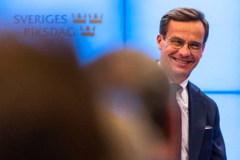 Maltillisen kokoomuksen johtaja Ulf Kristersson on Ruotsin uusi pääministeri.