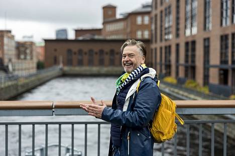 Arkkitehti David Sim uskoo, että kaupungeista voitaisiin tehdä parempia paikkoja elää. Hän tutustui Tampereeseen perjantaina Suomen-matkallaan.