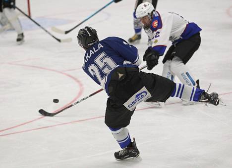 VaPS Hockey tavoittelee sarjanousua. Ensimmäinen nousukarsintapeli on lauantaina 26. maaliskuuta Vammalan jäähallissa.