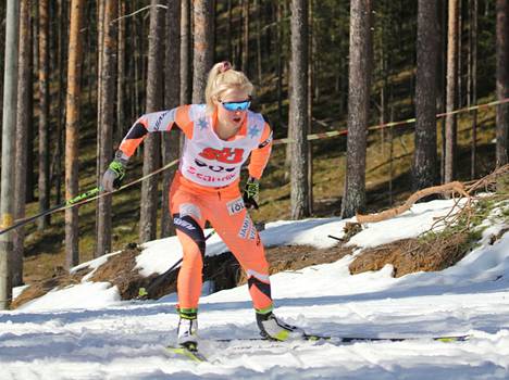 Josefiina Böök onnistui viime kaudella pääsemään mitalikantaan aikuisten SM-kilpailussa.