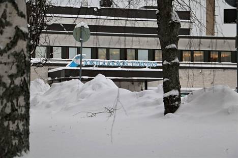 Keski-Suomen hyvinvointialue tarvitsee kirjoittajan mielestä kahta sairaalaa, eli myös Jämsän sairaalalla on siellä paikkansa.