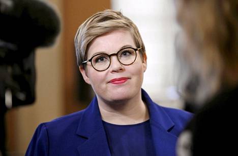 Valtiovarainministeri Annika Saarikon (kesk.) tilaamassa selvityksessä selvitettiin erityistalousalueiden toimivuutta muun muassa verohuojennuksin.