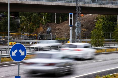 Automaattisen liikennevalvonnan rikkeitä Pirkanmaalla on viime aikoina kertynyt erityisesti Tampereen Linnainmaalla ja Ylöjärven Soppeentien ylikulkusillalla sijaitsevista kameroista.