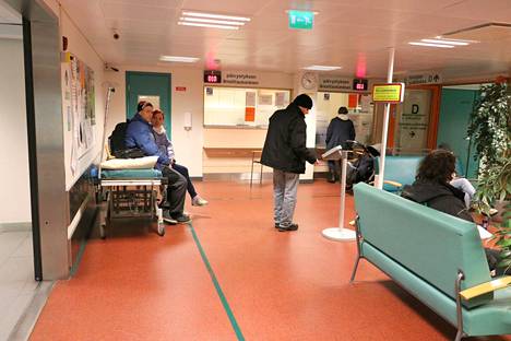 Raumalaisia neuvotaan kärsivällisyyteen terveyspalveluihin hakeutumisessa. Palvelujen saatavuus on heikentynyt huhtikuun puolivälin tienoille saakka.