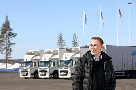 Juuso Perkolan johtamassa Kuljetus-Perkola Oy:ssä  on töissä 78 kuljetusalan ammattilaista. 