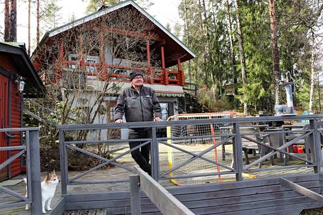 Alpo Aalto on viettänyt jo kuukauden mökillään Sääksjärvellä - Satakunta -  Satakunnan Kansa