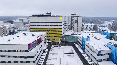 Pirkanmaan alueellinen pandemiaohjausryhmä eli koronanyrkki kokoontui tiistaina 15. helmikuuta. Tampereen yliopistollisen sairaalan alue on kuvattu joulukuussa 2021.
