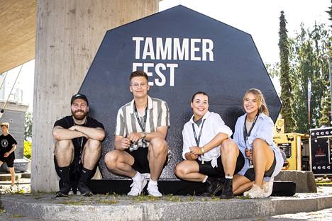 Tampereen kesä on täynnä tapahtumia. Viime kesänä Tammerfestistä raportoivat Ilari Leppäniemi, Pyry Dementjeff, Aliisa Salminen ja Eeva Valtokari.