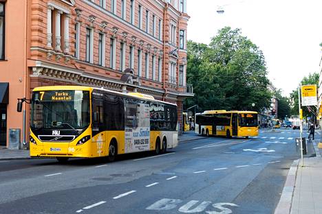Turun joukkoliikenne Föli ei siirrä tulevaa veronalennusta matkustajilleen.