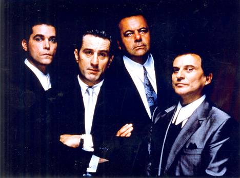 Ray Liotta, Robert Deniro, Paul Sorvino ja Joe Pesci Mafiaveljet-elokuvan promokuvassa.