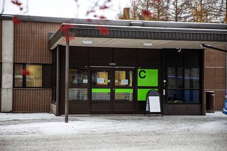 Hatanpäälle avattiin uusi rokotusyksikkö 10. joulukuuta. Yksikkö sijaitsee terveysaseman vieressä C-rakennuksessa.