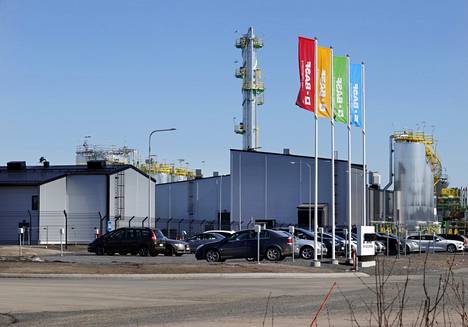 BASF:n akkumateriaalitehdas Harjavallassa on käytännössä valmis. On vielä epäselvää, mitä tehtaalle tapahtuu, kun korkein hallinto-oikeus epäsi tehtaan ympäristöluvan.