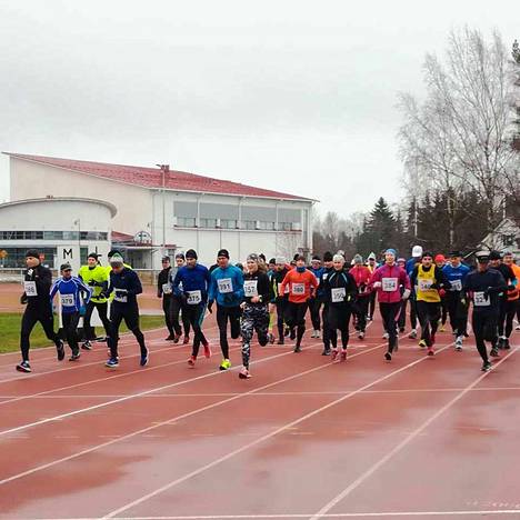 Loppuuko perinteikäs Rautaveden Maraton? Järjestäjä pettyi  osallistujamäärään ja pohtii vakavasti jatkoa – Katso tästä kaikki tulokset!  - Urheilu - Tyrvään Sanomat