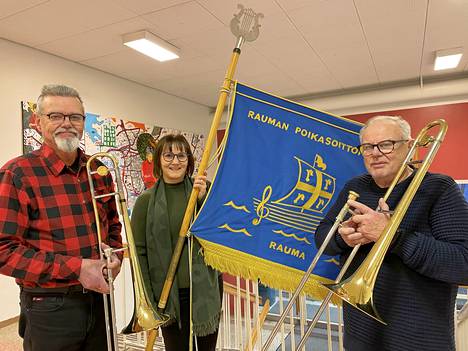 Rauman Poikasoittokuntaan kuuluneet Yrjö Berg, Mervi Tammi ja Aatos Raitanen ovat saaneet soittamisesta itselleen elinikäisen harrastuksen.