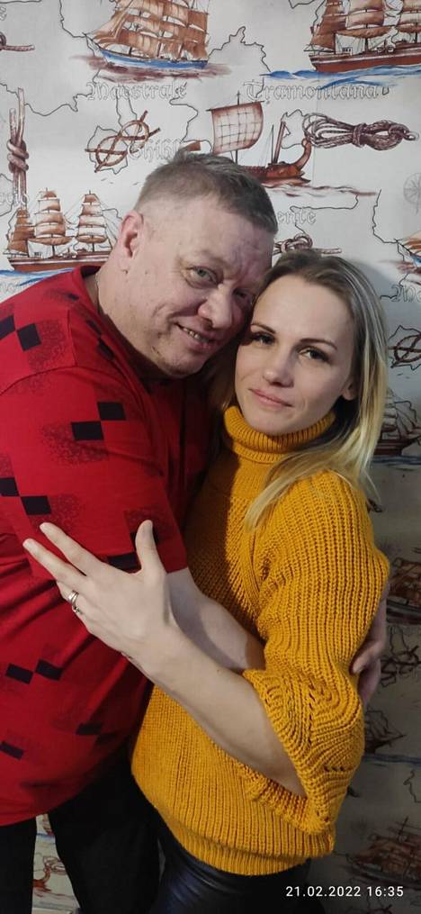 Jyrki ja Yuliia Välimäki ovat edelleen Ukrainassa. He haluaisivat päästä Suomeen mahdollisimman pian.