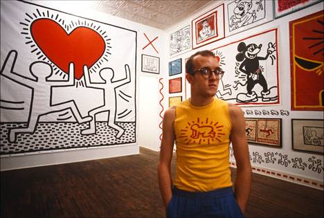 Keith Haringilla oli yksityisnäyttely Tony Shafrazi Galleryssa New Yorkissa 1980-luvulla.