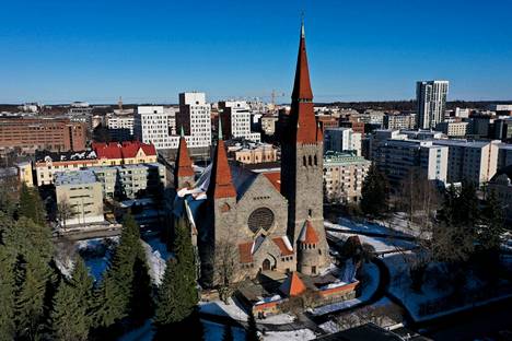 Tuomiokirkkoseurakunta toimii Tampereen keskustassa, ja sen alueella ovat paitsi Tampereen tuomiokirkko myös Aleksanterin kirkko, Finlaysonin kirkko, Kalevan kirkko ja Vanha kirkko. 