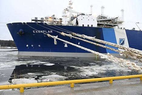 Nesteytettyä maakaasua (LNG) Suomen kaasuverkkoon tarjoava terminaalilaiva Exemplar saapui Inkoon satamaan 30. joulukuuta.